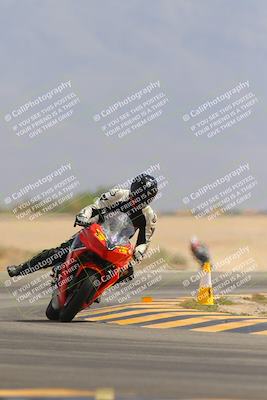 media/Sep-30-2023-SoCal Trackdays (Sat) [[636657bffb]]/Turn 15 (1120am)/